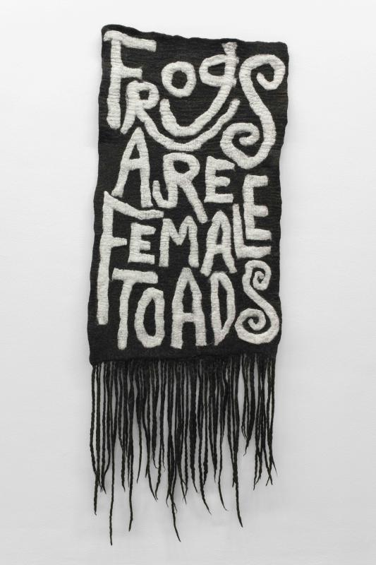 Frogs Are Female Toads, felted raw wool from Hebridean, Tiroler Bergschaf and Merino sheep, 200 × 80 cm, 2023